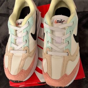 Air Max Dawn new